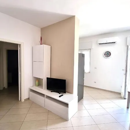 Apartamento Korinne New 2 *